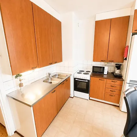 A Gem In The Heart Of The City, With A Balcony, For 5 People, Ideal For Remote Work *