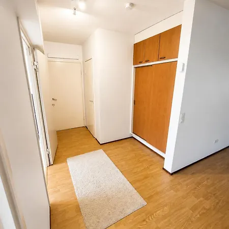 A Gem In The Heart Of The City, With A Balcony, For 5 People, Ideal For Remote Work